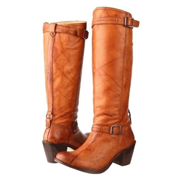 Frye Carmen 14L Inside Zip - Picture 1 of 10